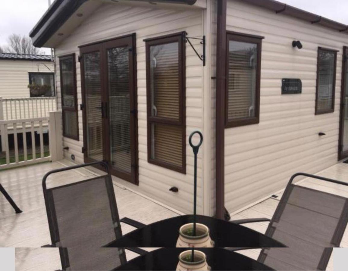 Blackpool Caravans Marton Mere ภายนอก รูปภาพ